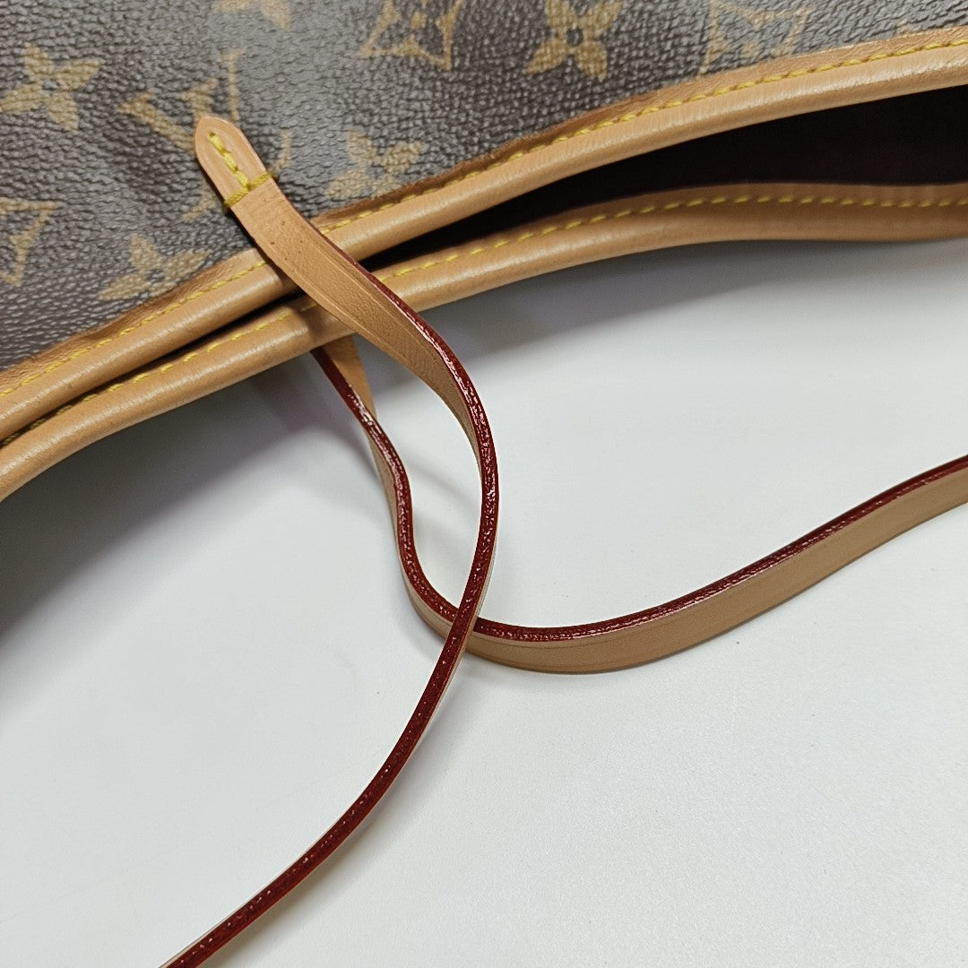 CARRYALL PM Monogram Coated Canvas Brown