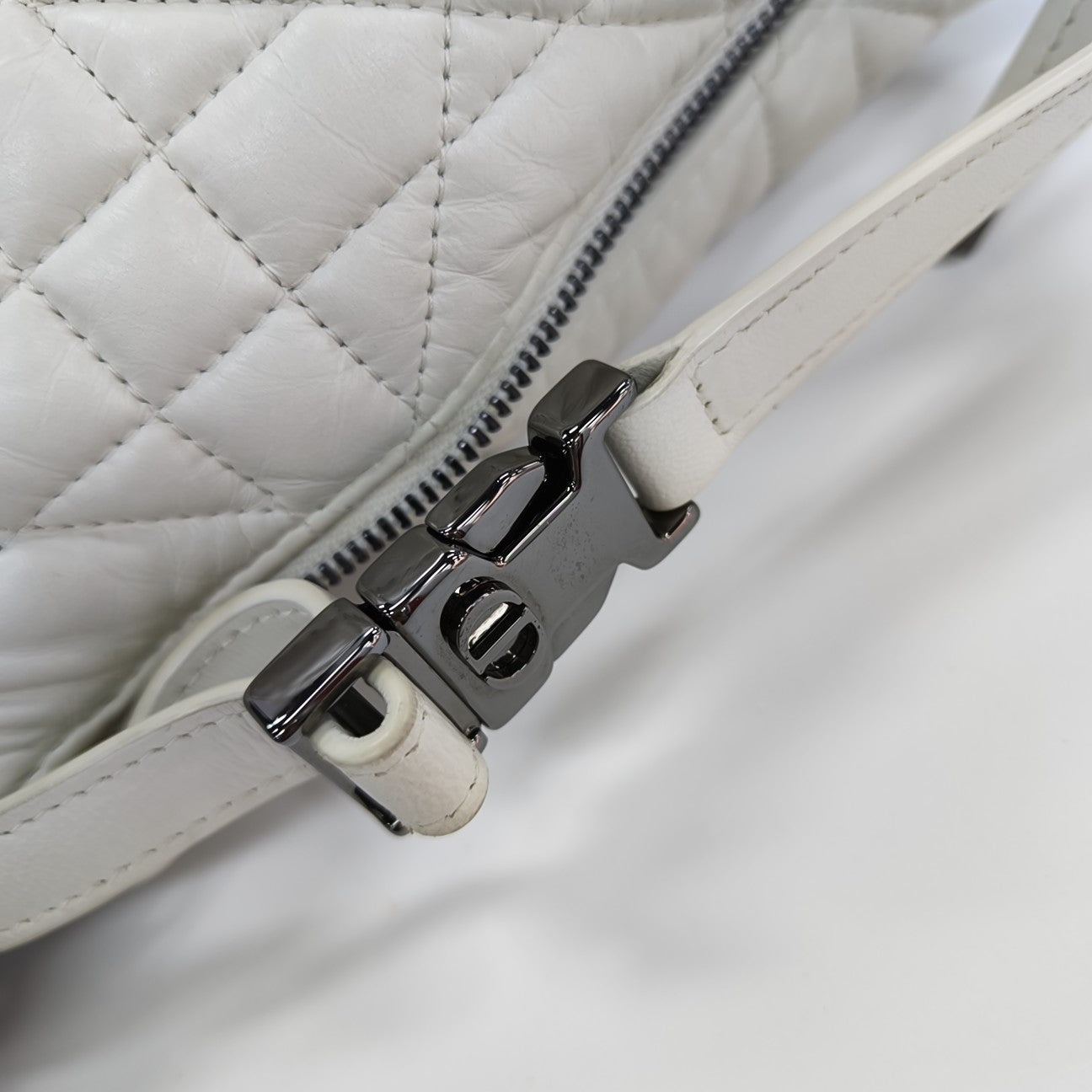 Diortravel Nomad Small Cannage Calfskin White