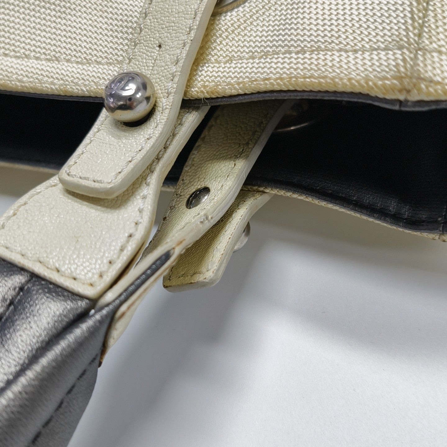 PARIS BIARRITZ Quilted Coated Canvas Gray