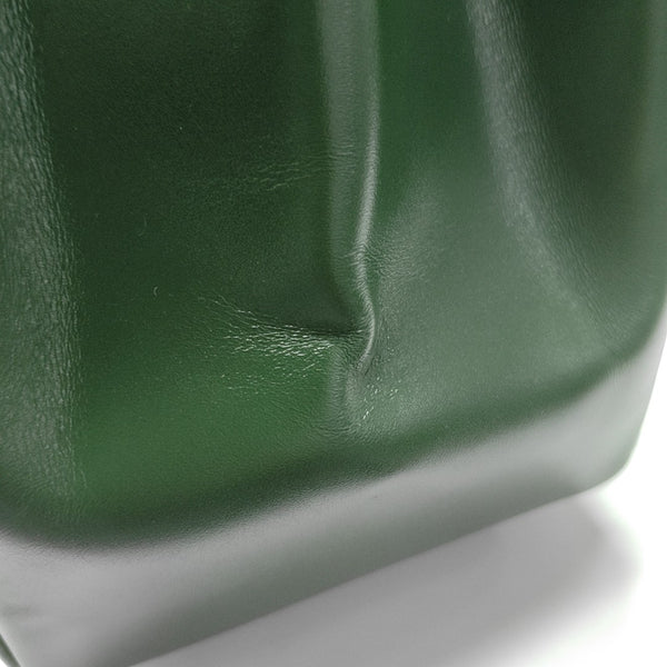 16 Medium Calfskin Green