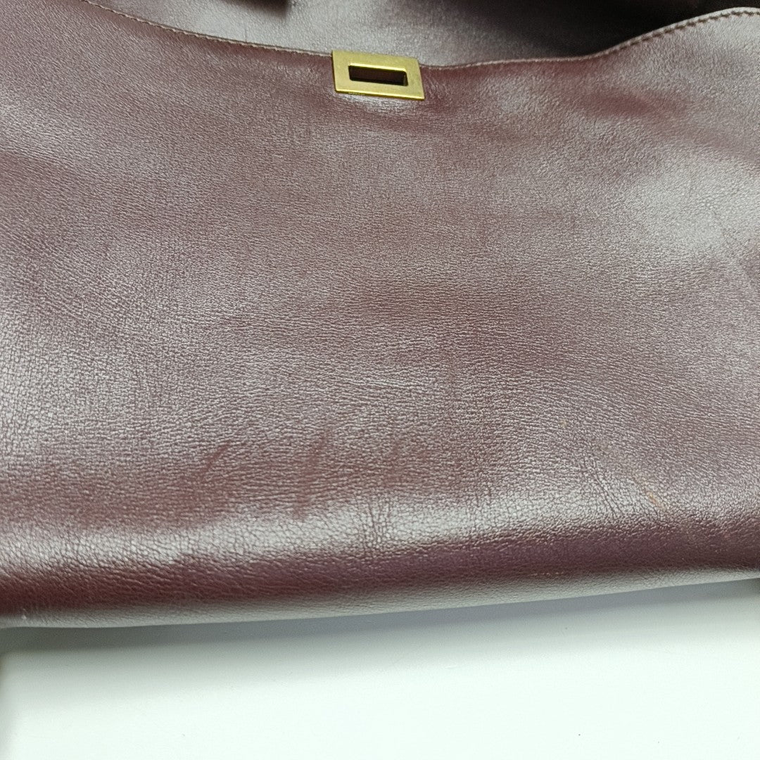 TRAPEZE Medium Calfskin Red
