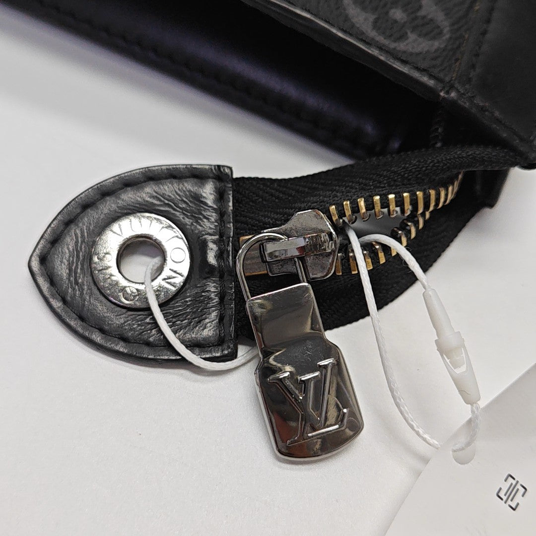 Pochette Voyag MM Monogram Coated Canvas Black