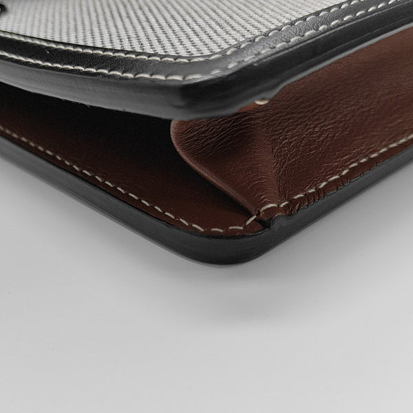 Robin Canvas Gray