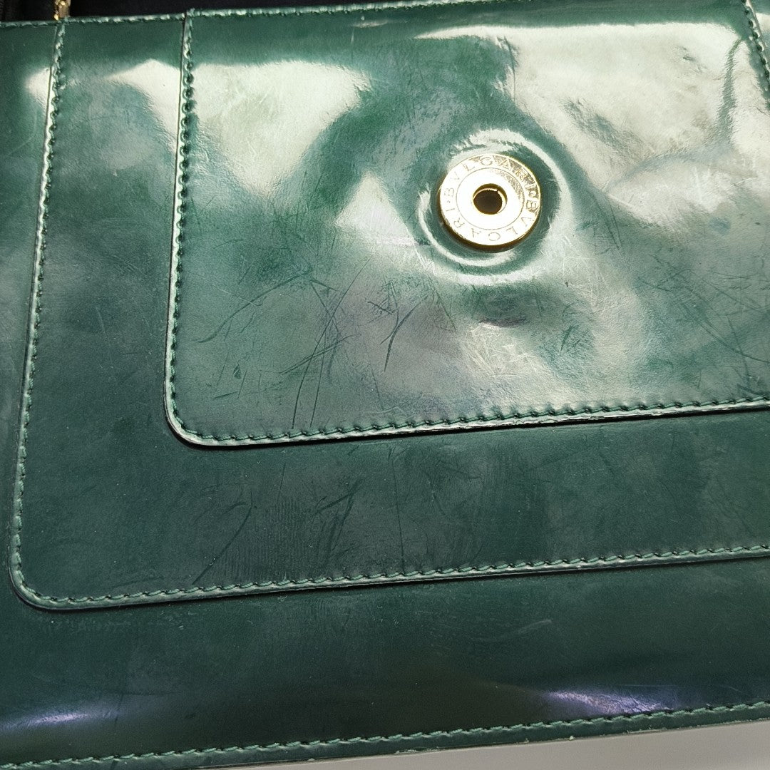 SERPENTI FOREVER Medium Quilted Patent Leather Green