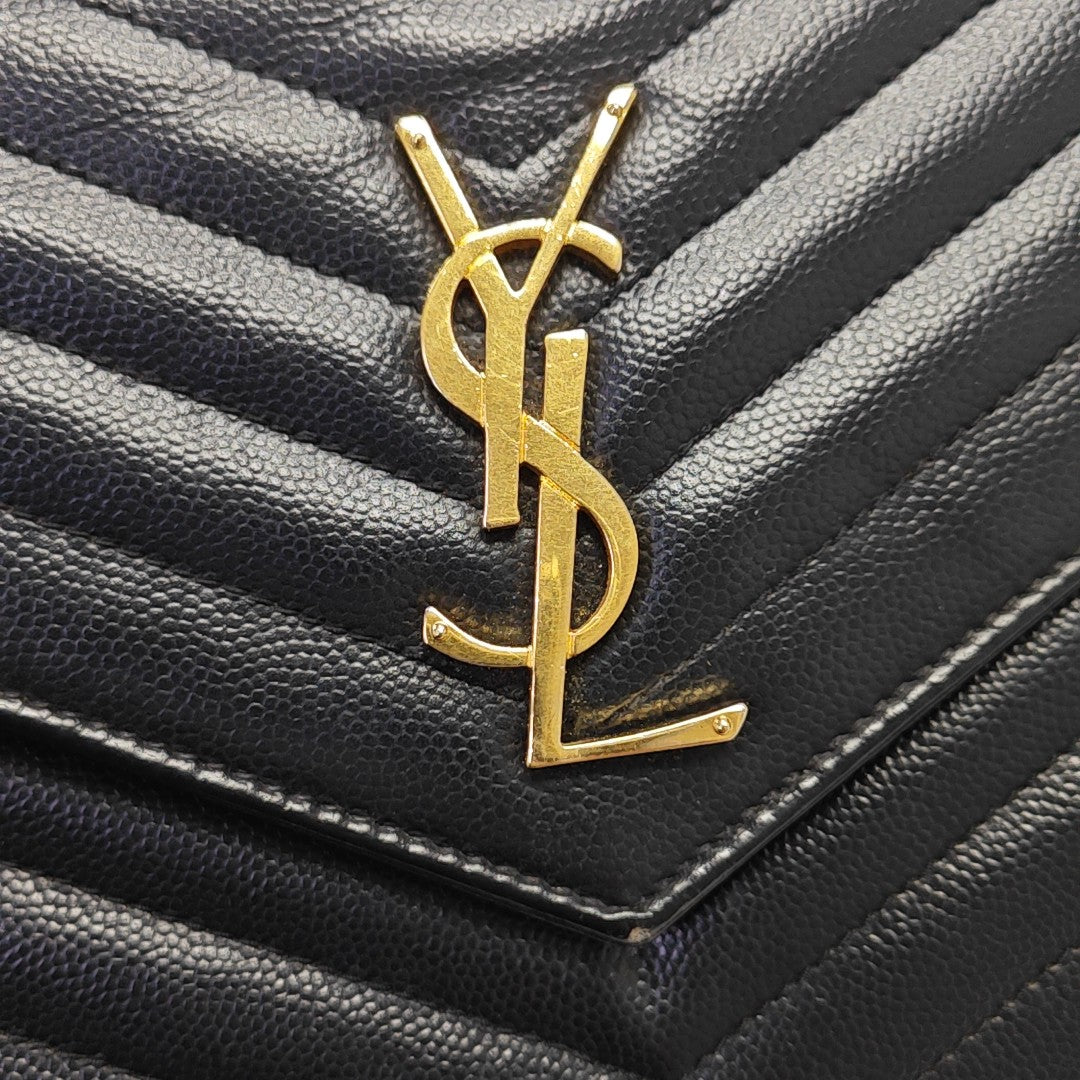 MONOGRAM Medium Chevron Calfskin Black