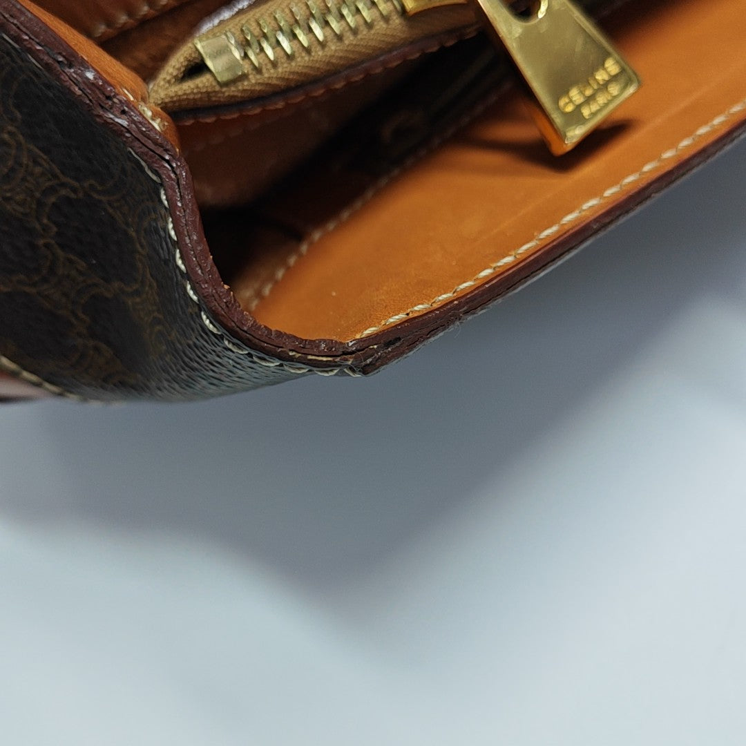 Coated Canvas Brown
