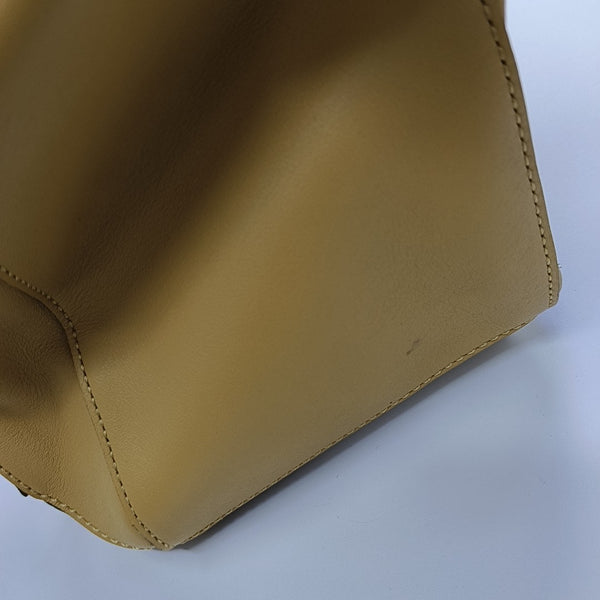 Puzzle Medium Calfskin Yellow