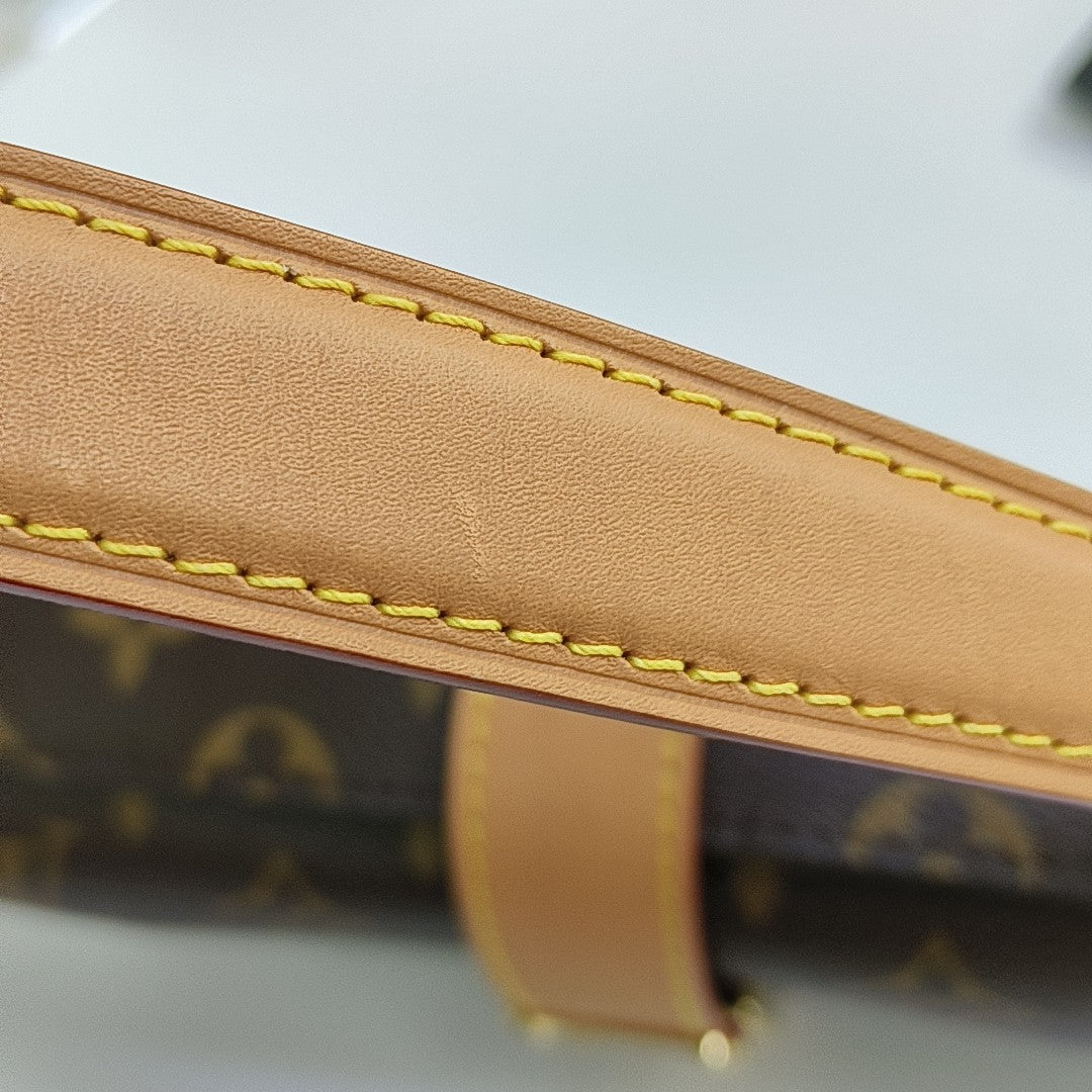 Pochette Mia Monogram Coated Canvas Brown
