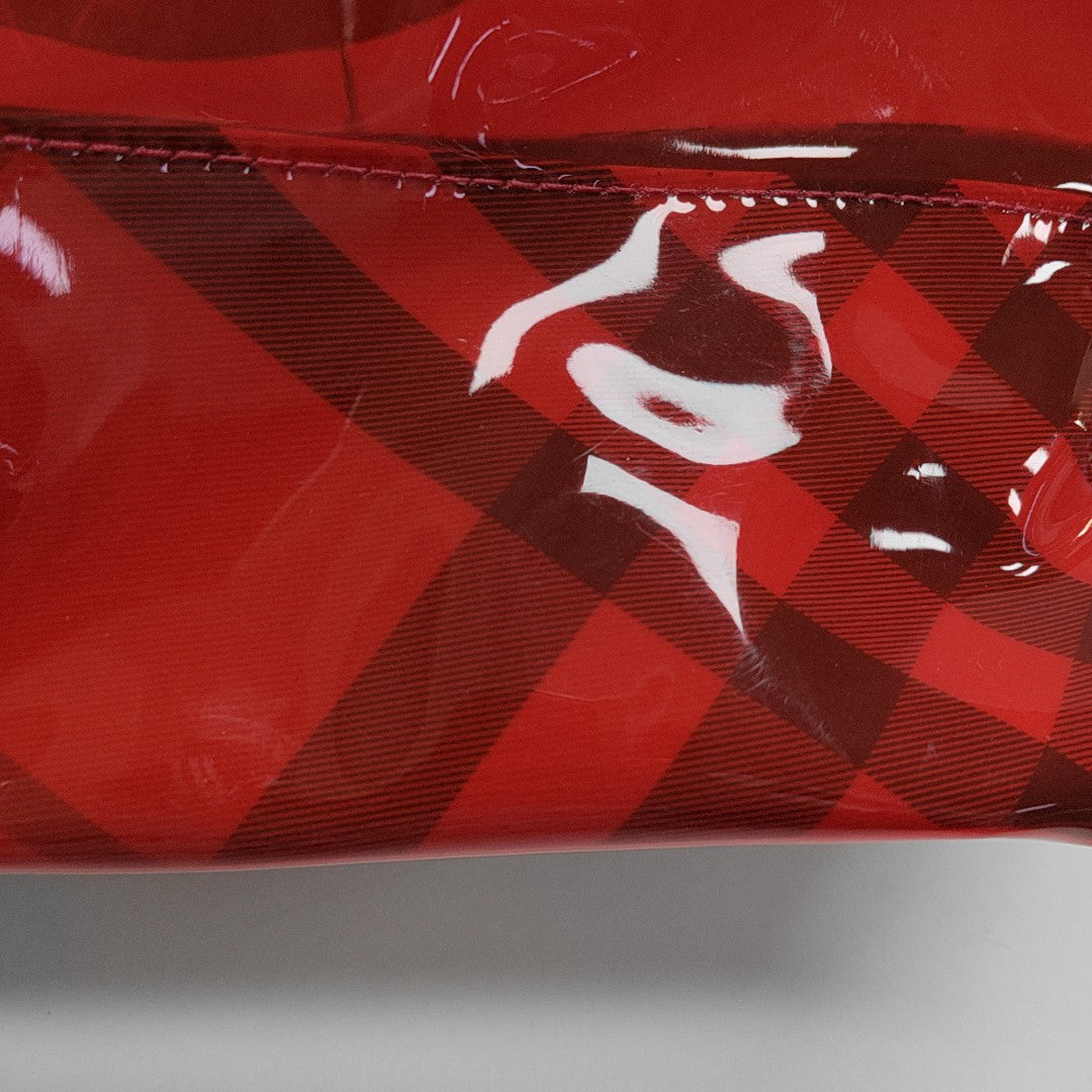 Plastic Red