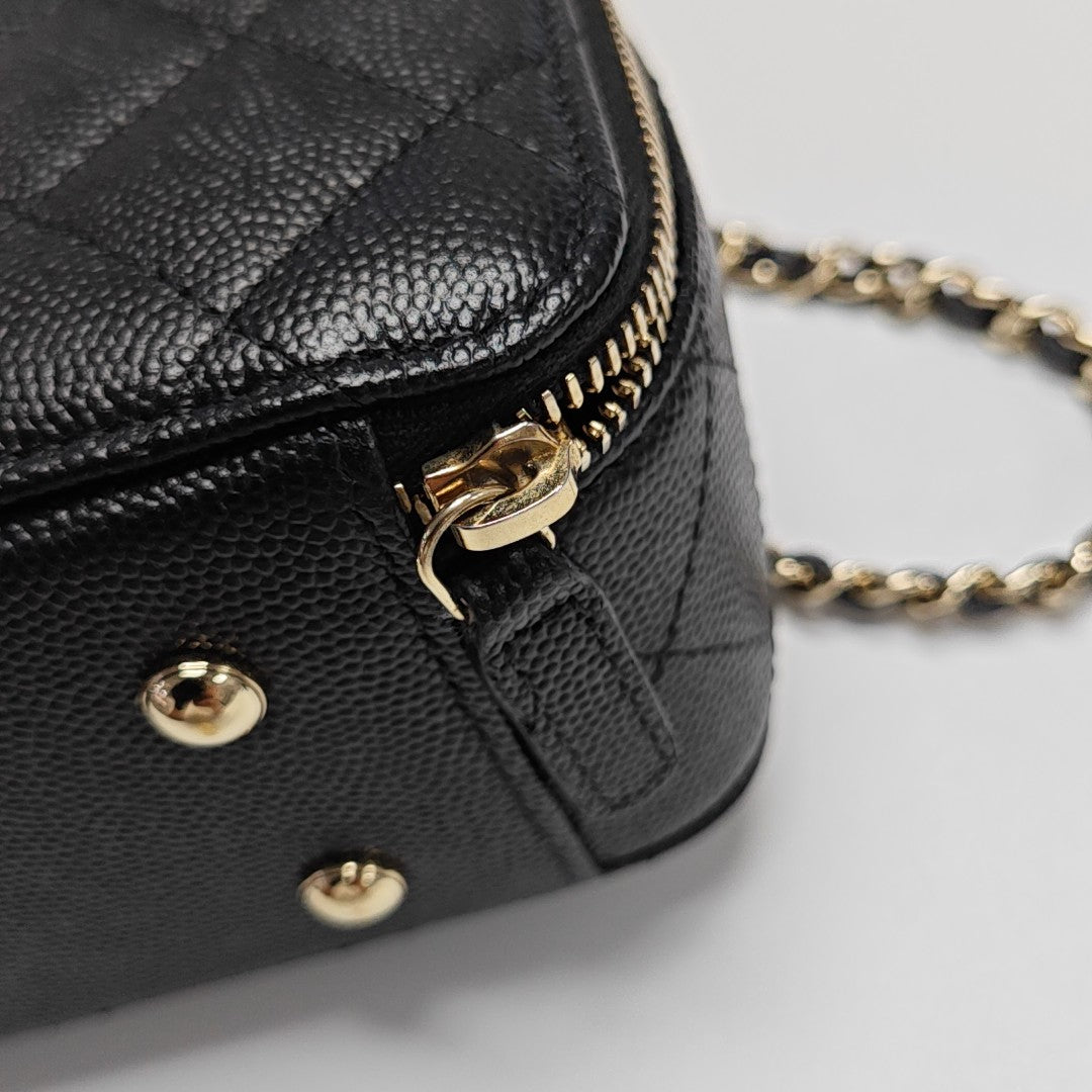 Quilted Grained Calfskin Black