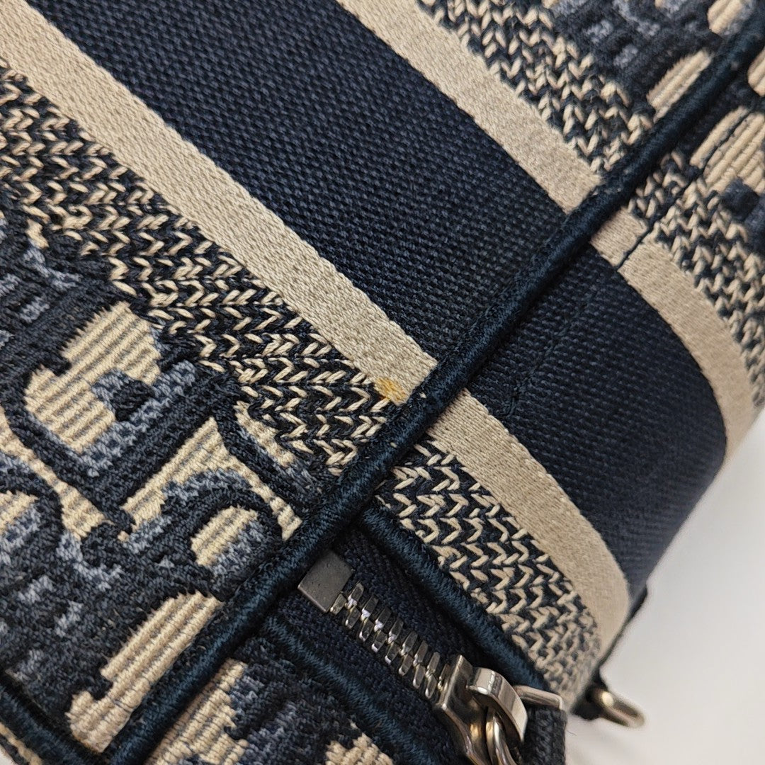 Travel Vanity Canvas Blue
