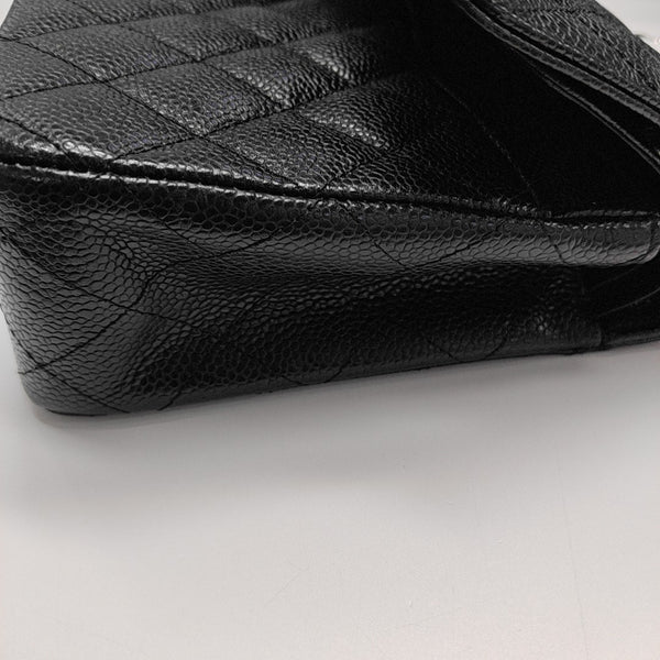 CLASSIC FLAP Medium Quilted Grained Calfskin Black