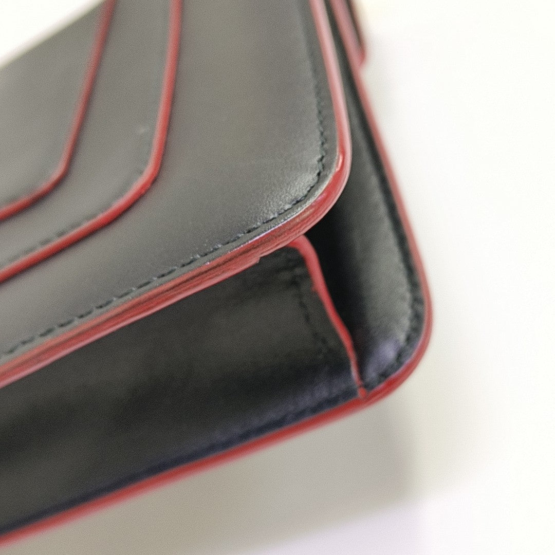 SERPENTI FOREVER Small Calfskin Black