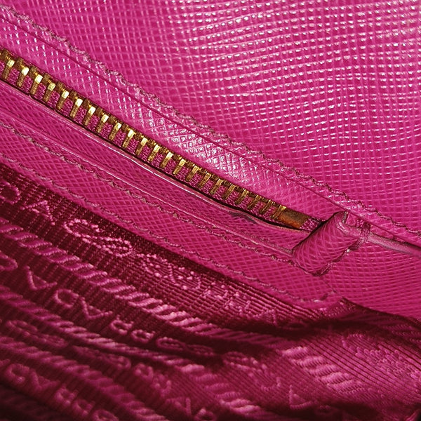 Galleria Medium Saffiano Calfskin Red