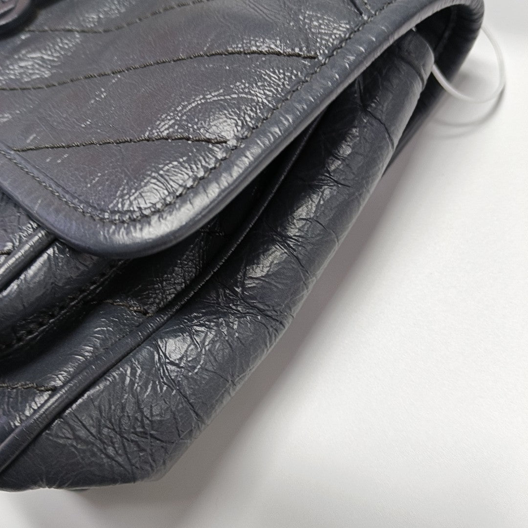 NIKI Small Chevron Calfskin Gray