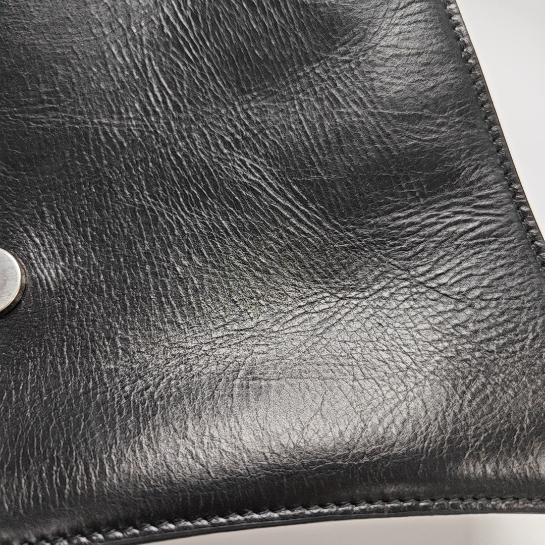 Crush Medium Calfskin Black