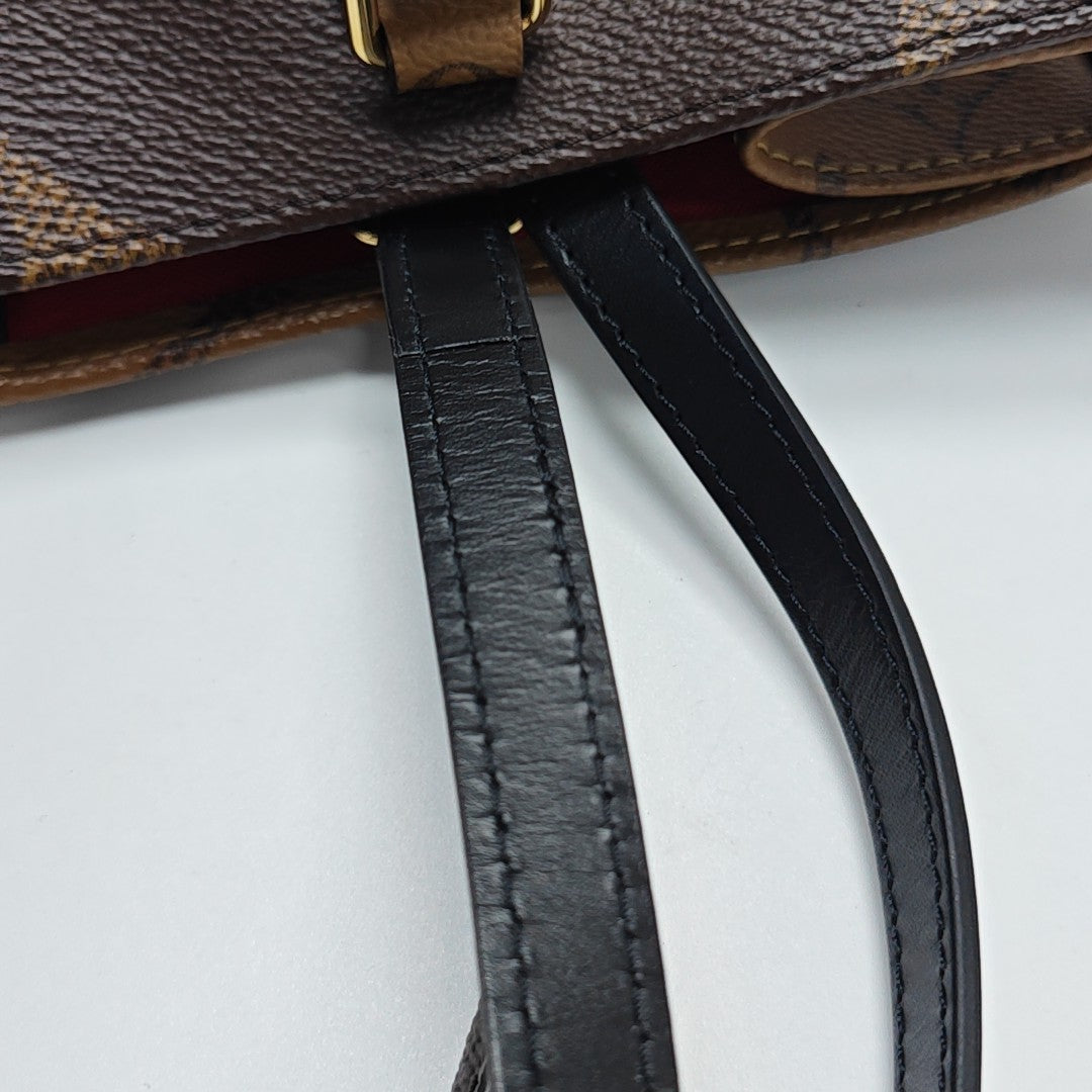 Authenticated pre-owned  ONTHEGO MM Monogram Coated Canvas Brown - Tote Bag at Looply