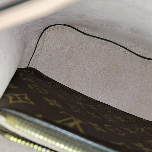 NÉONOÉ MM Monogram Coated Canvas Brown