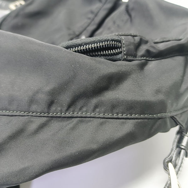 Vela Nylon Black