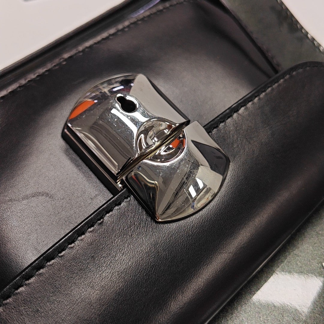 Padlock Work Patent Leather Green