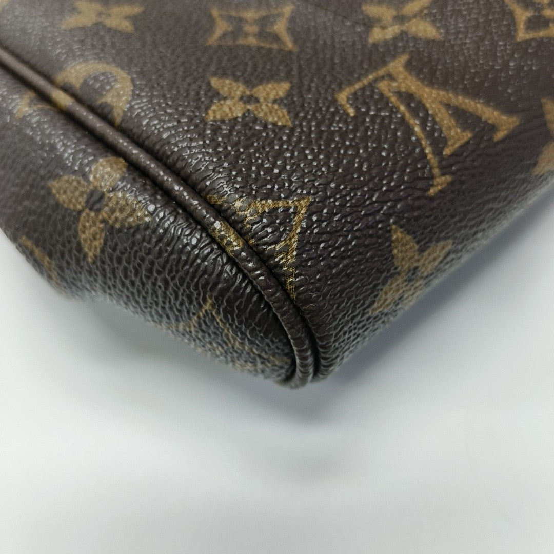 FAVORITE MM Monogram Coated Canvas Brown