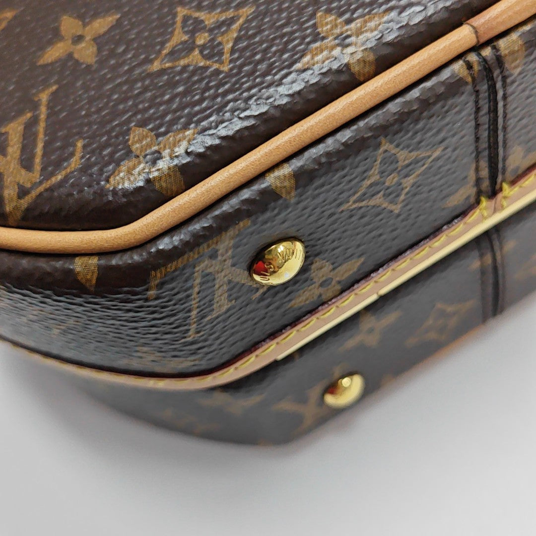 BOITE CHAPEAU PM Monogram Coated Canvas Brown
