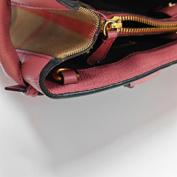 Authenticated pre-owned  The Banner Medium Calfskin Pink - Tote Bag at Looply