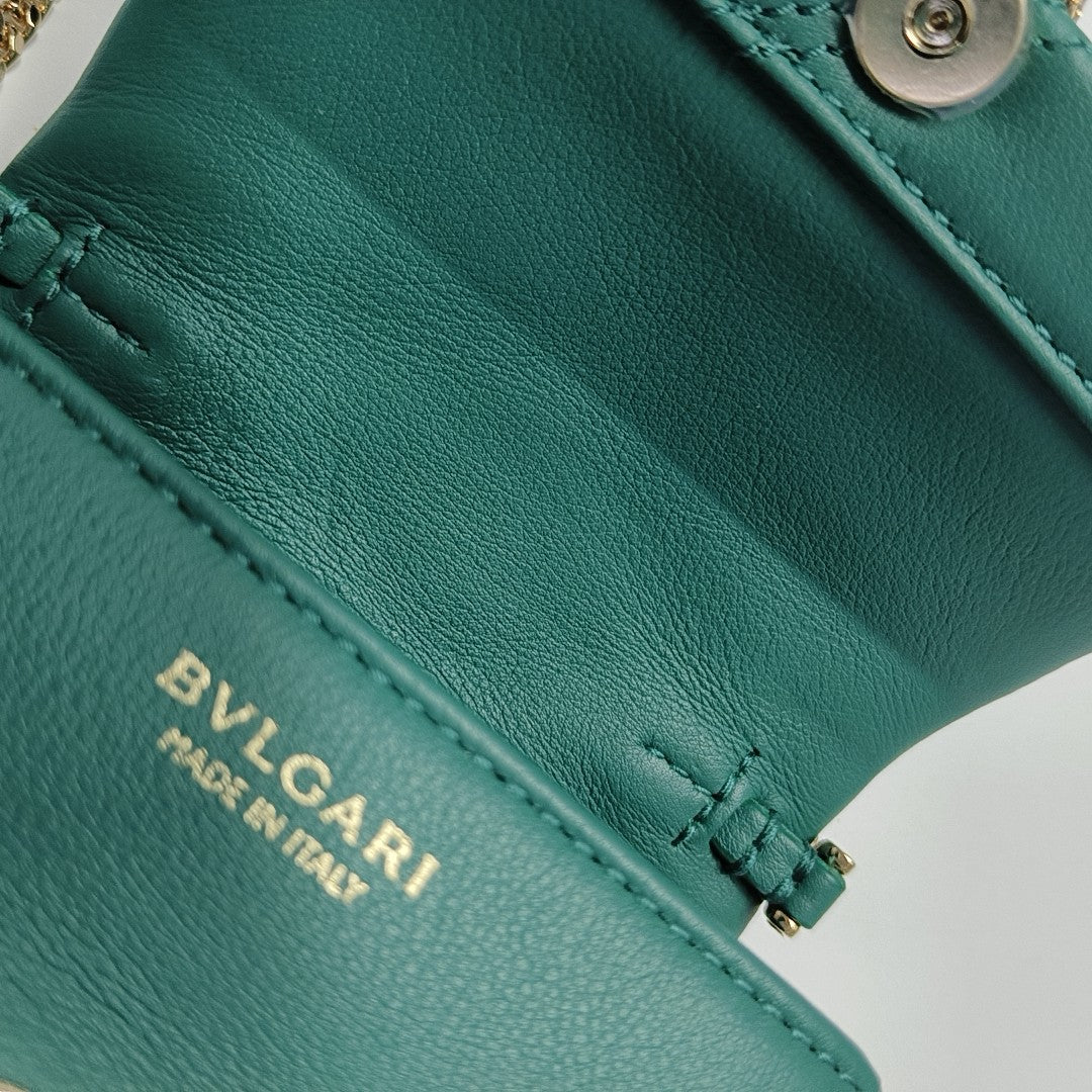 SERPENTI CABOCHON Quilted Calfskin Green