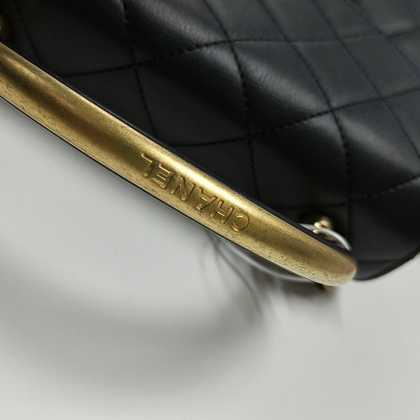 Quilted Calfskin Shoulder Bag Black