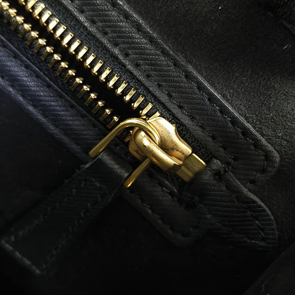 DK88 Medium Calfskin Black