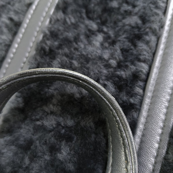 Bazar Fur Black