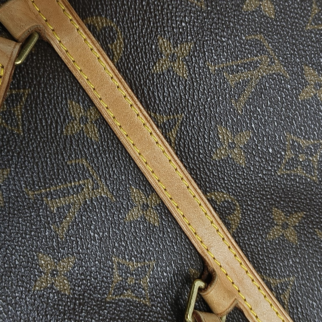 Coussin GM Lona Monogram Revestida Marrón