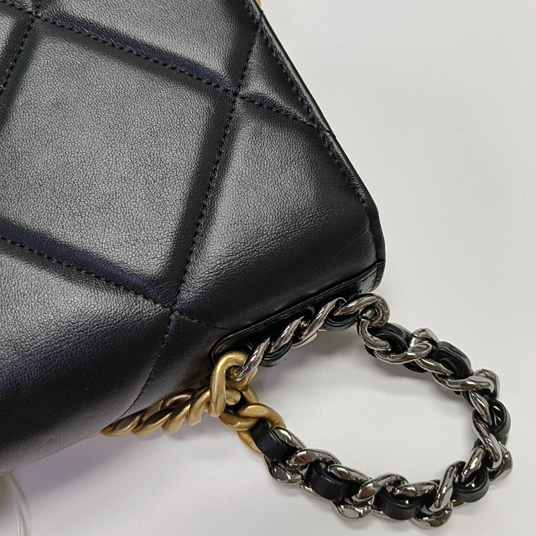 CHANEL 19 WOC Quilted Lambskin Gray
