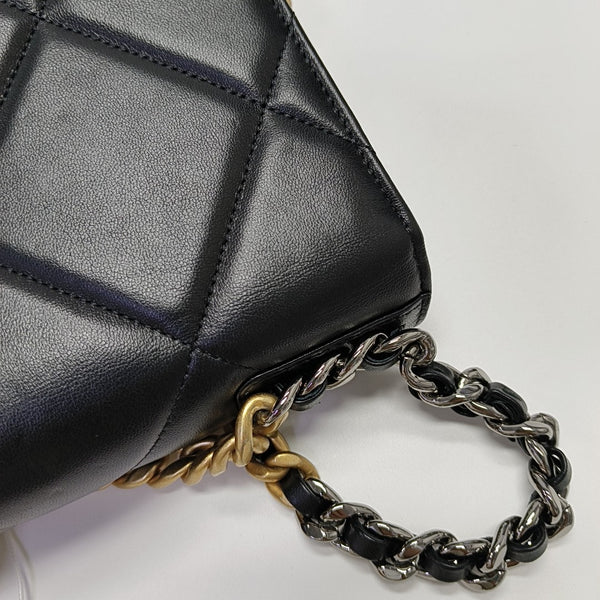 CHANEL 19 WOC Quilted Lambskin Gray