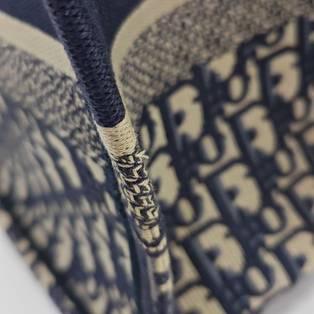 Book Tote Medium Oblique Canvas Blue