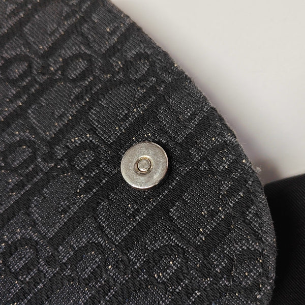 Saddle Medium Oblique Canvas Black