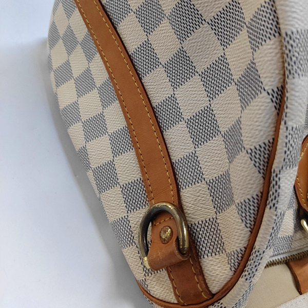 Authenticated pre-owned  SPEEDY MM Coated Canvas White - Top Handle Bag at Looply