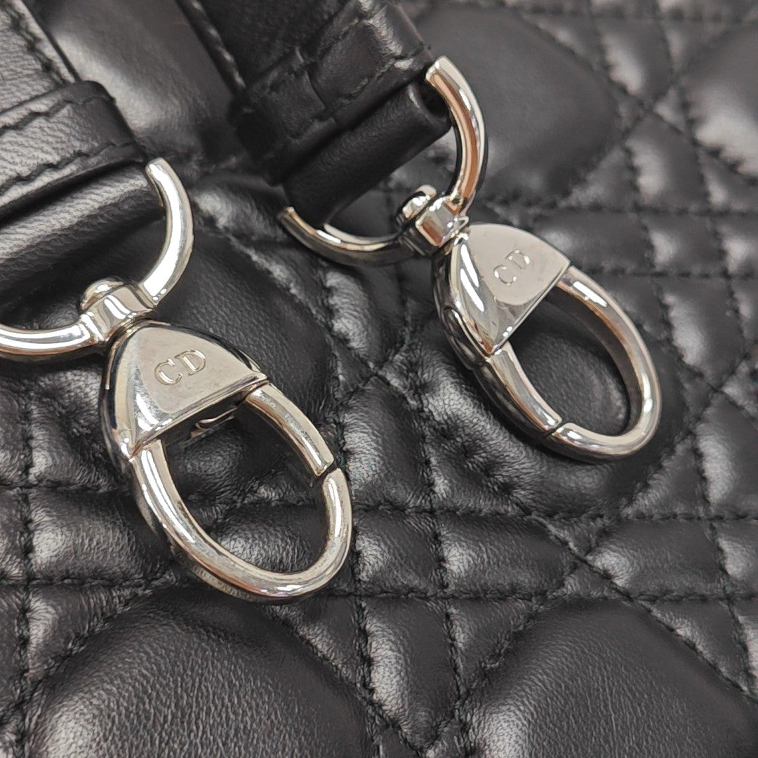 Lady Dior Medium Cannage Lambskin Black