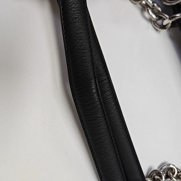 Nwts Ultra Med Quilted Calfskin Black