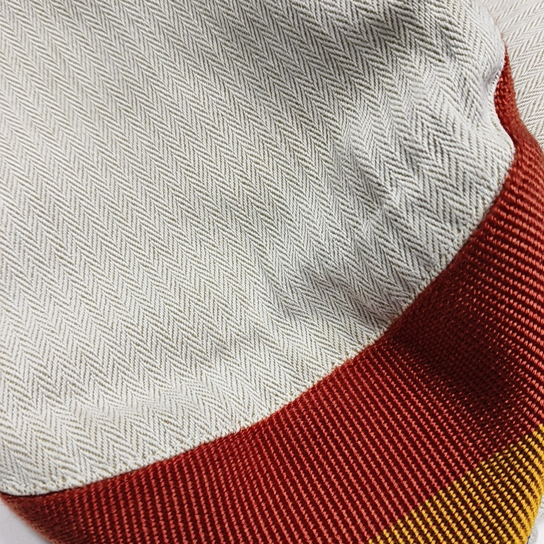 Cavalier Canvas White