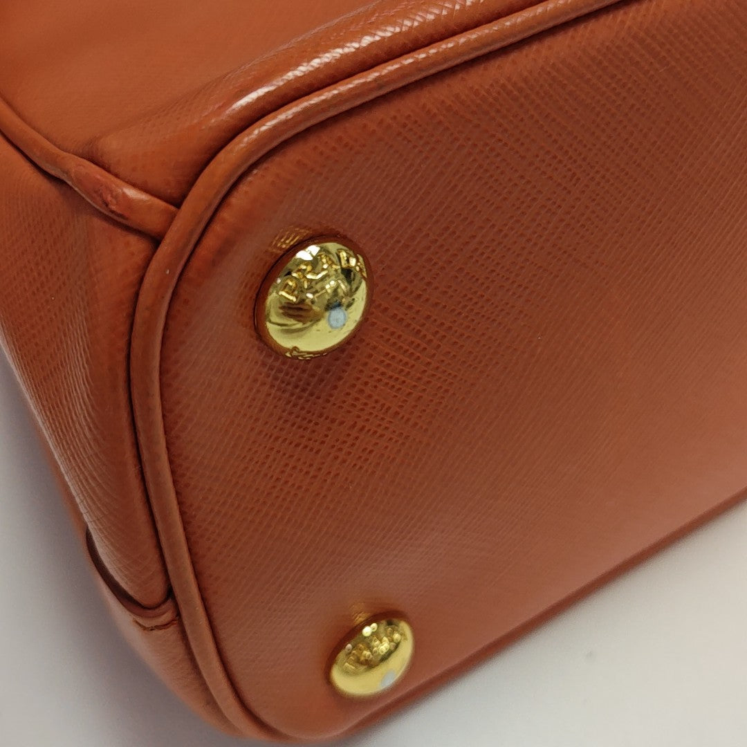 Galleria Medium Saffiano Calfskin Orange