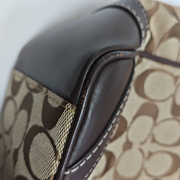 Monogram Canvas Tote Bag Brown