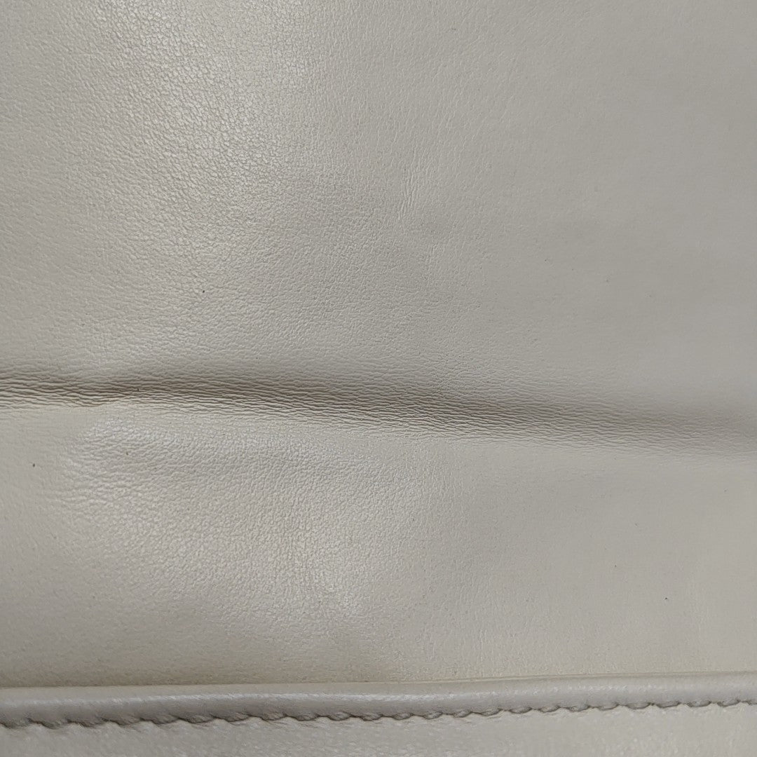 GG Marmont Medium Quilted Calfskin White
