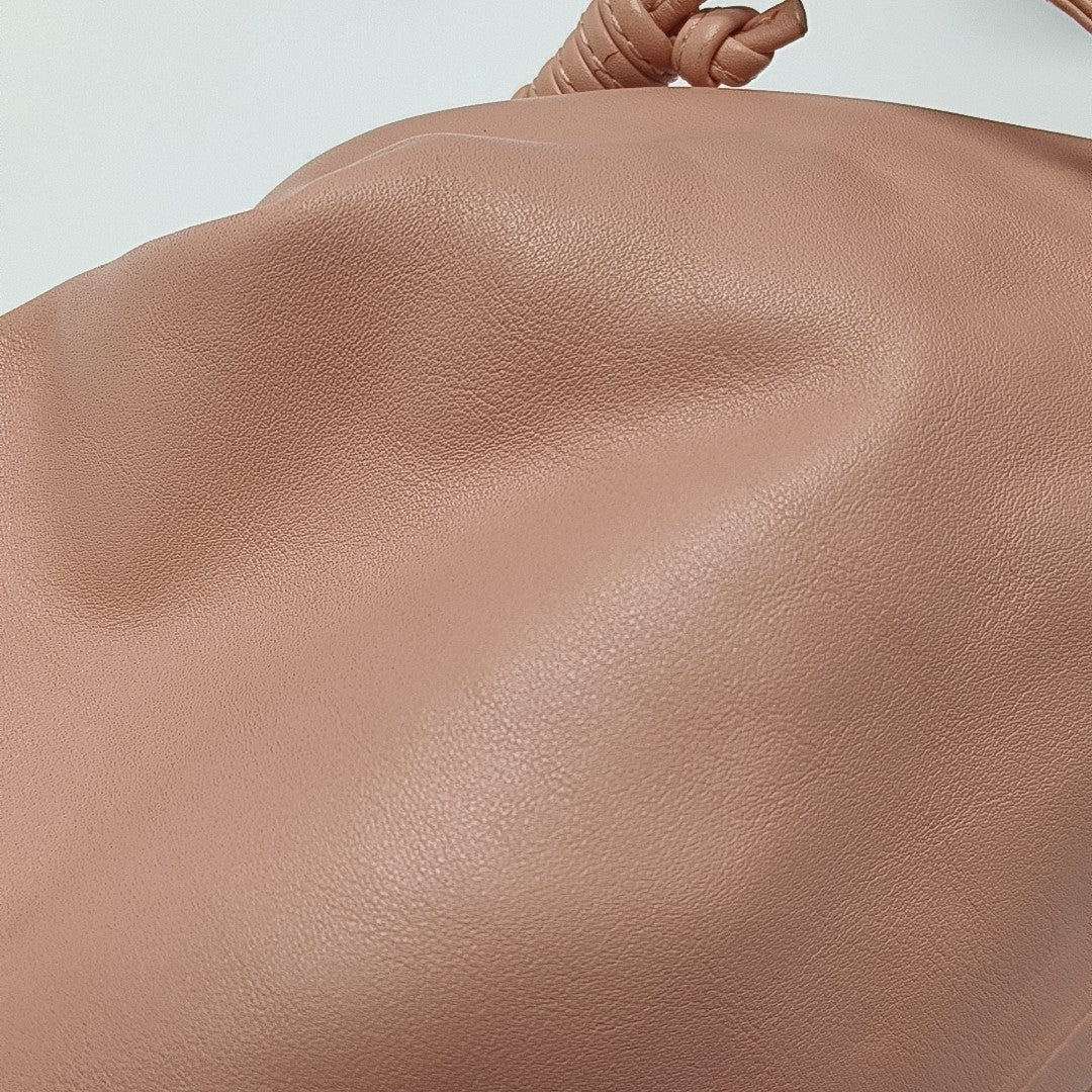 The Pouch Mini Calfskin Pink