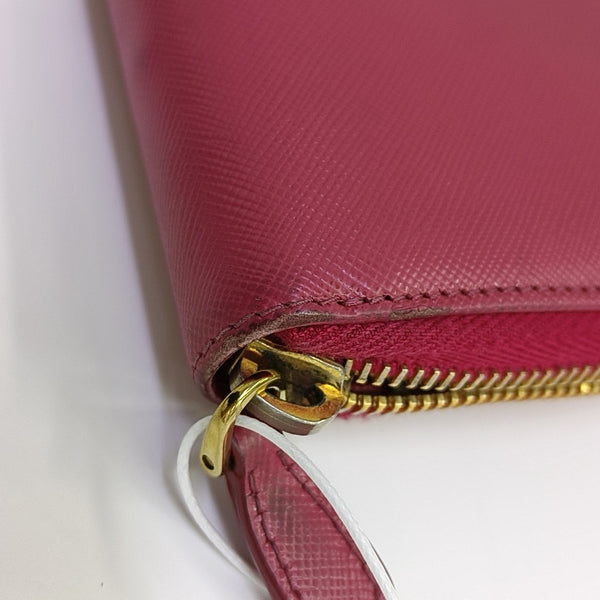 Zippy Wallet Saffiano Calfskin Red Wallet