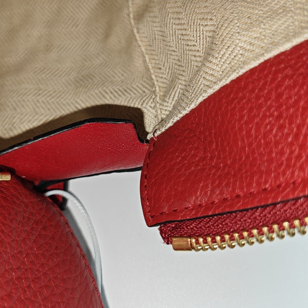 Puzzle Medium Calfskin Red