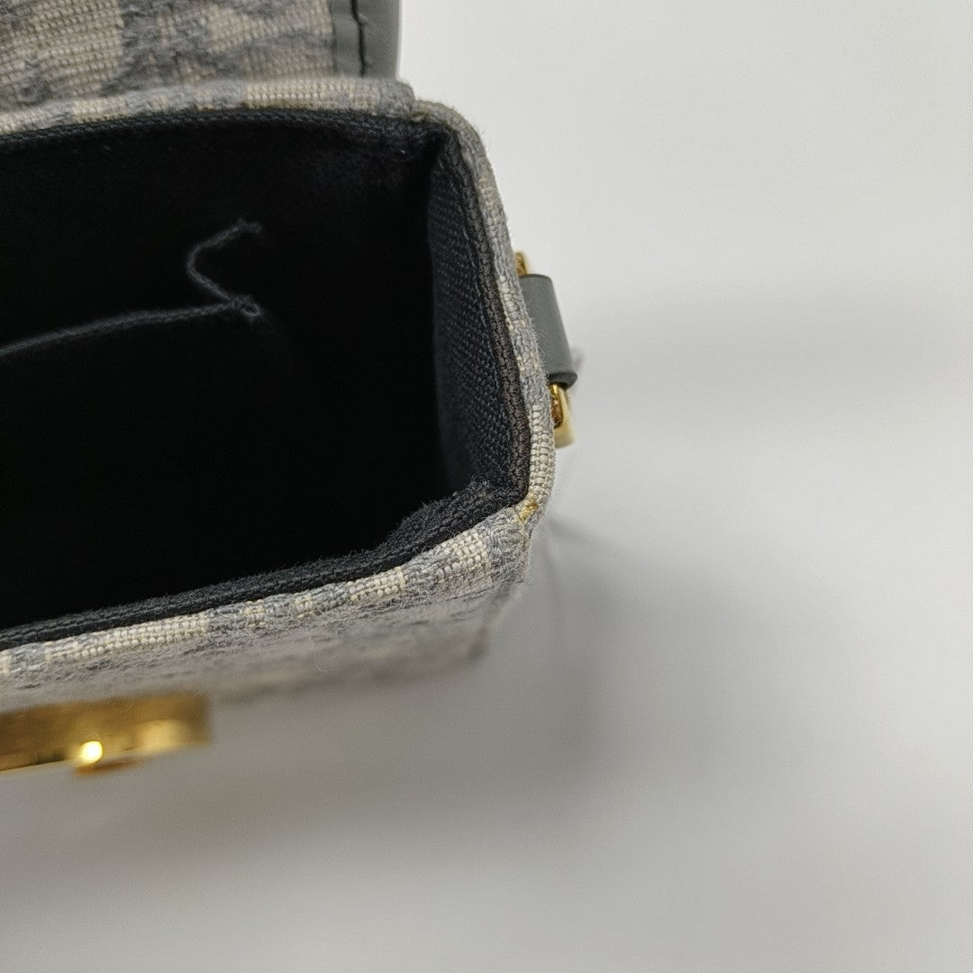 30 Montaigne Mini Oblique Canvas Gray