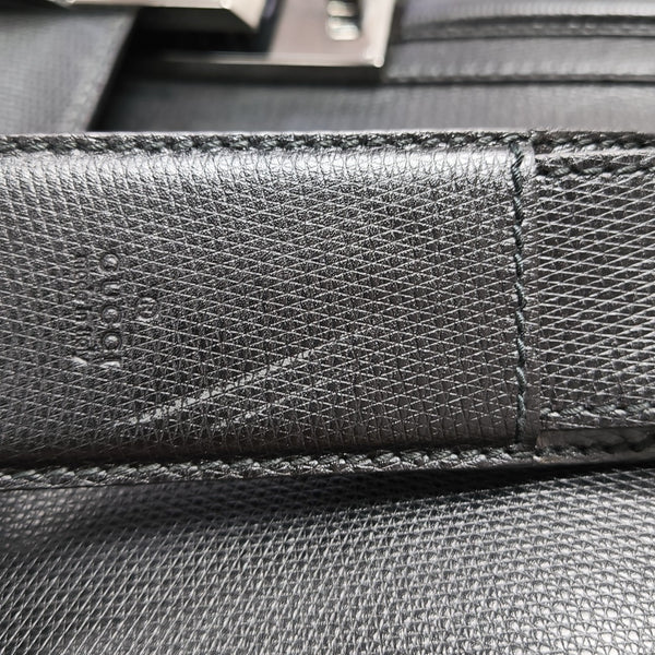 Calfskin Shoulder Bag Black