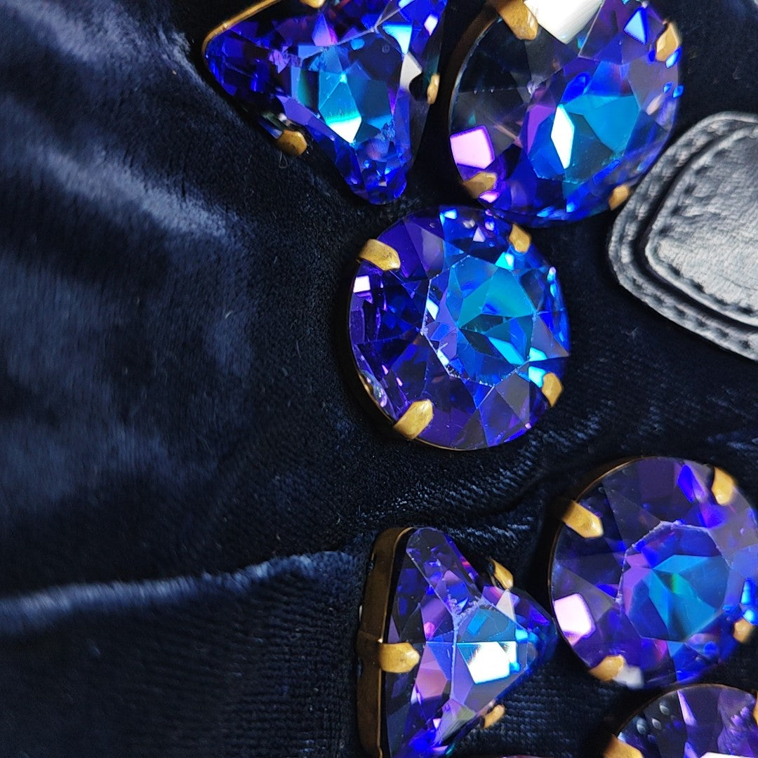 Avenue Velvet Blue