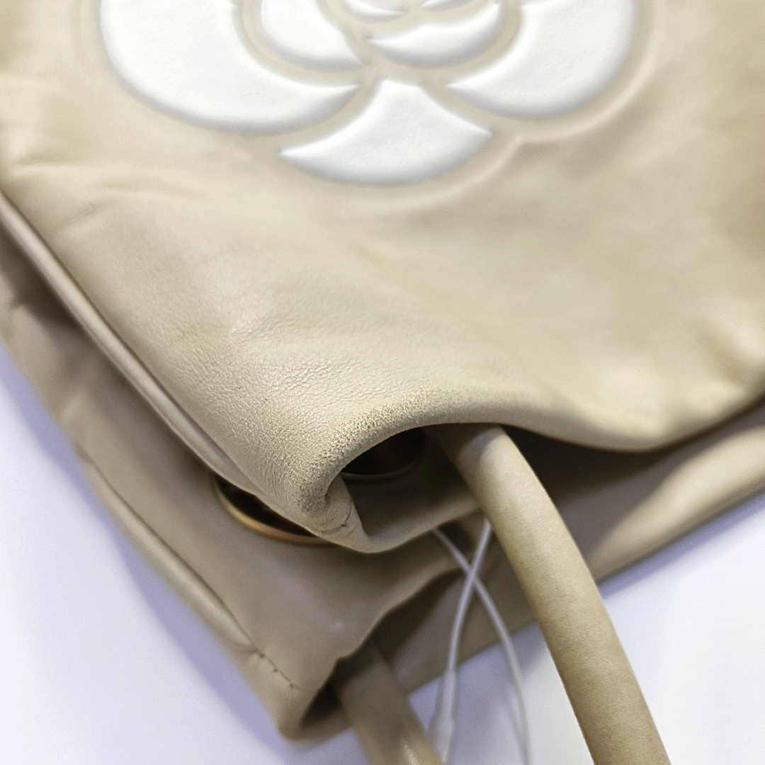 Calfskin Beige